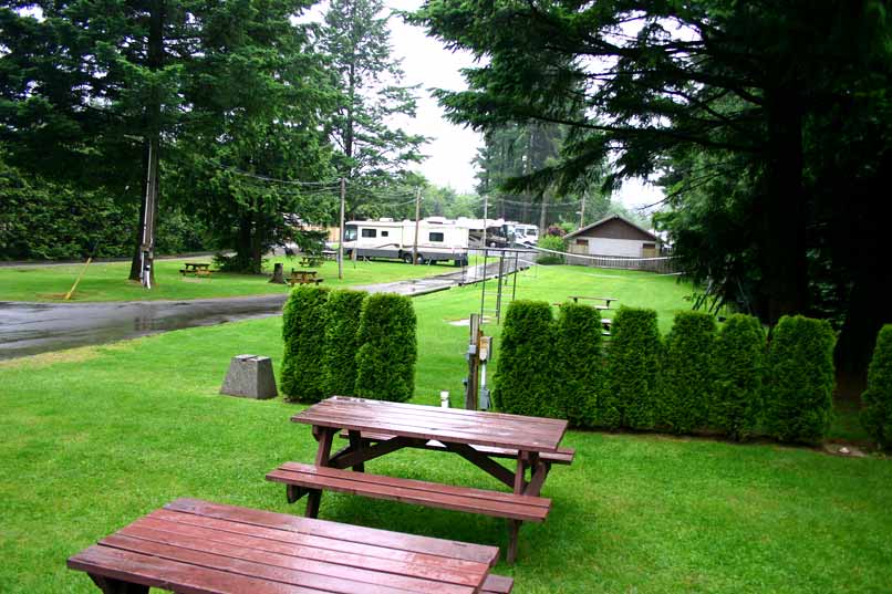 Wilde Rose Kampground - Hope BC